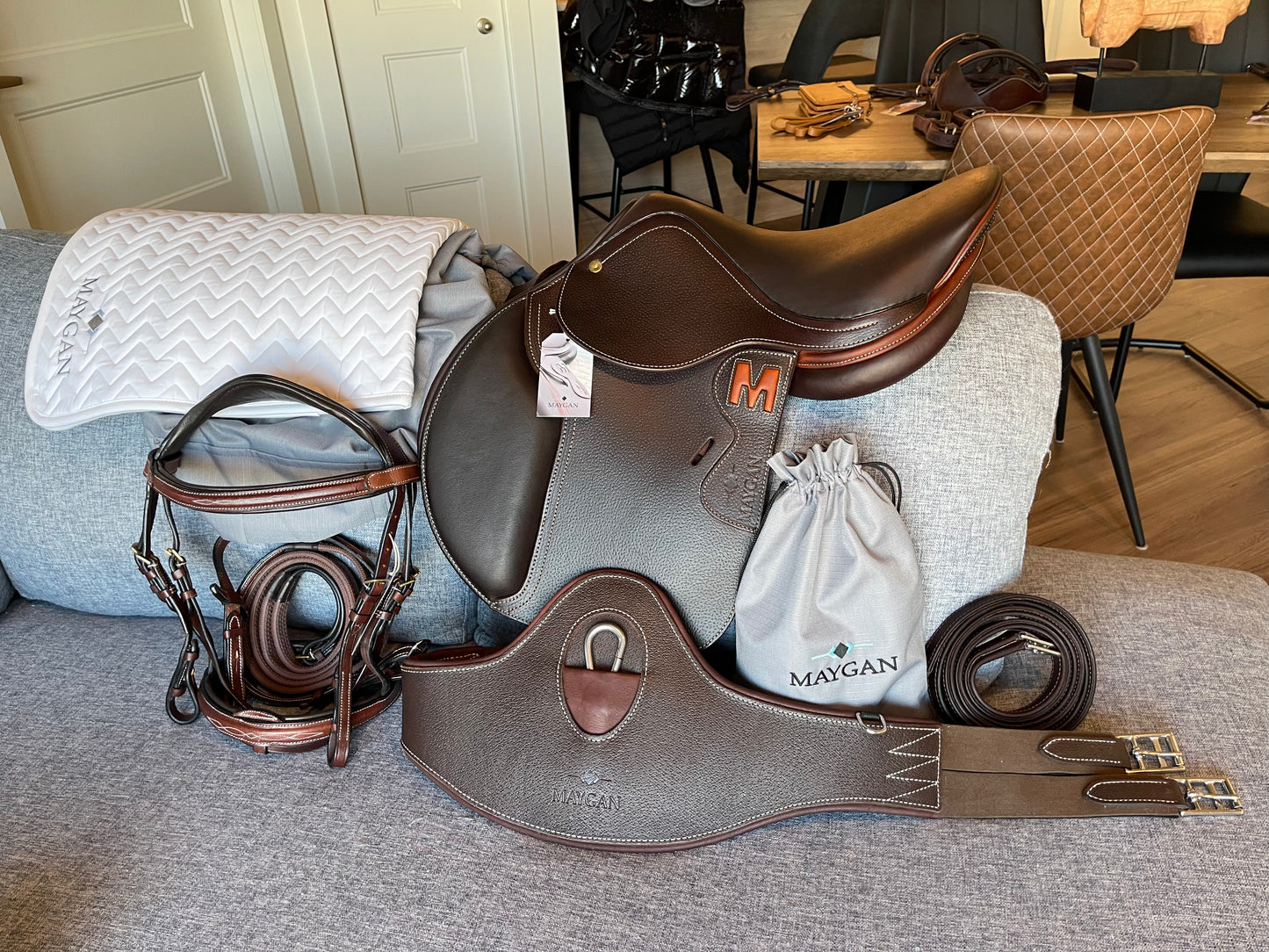 MAYGAN grained obstacle saddle