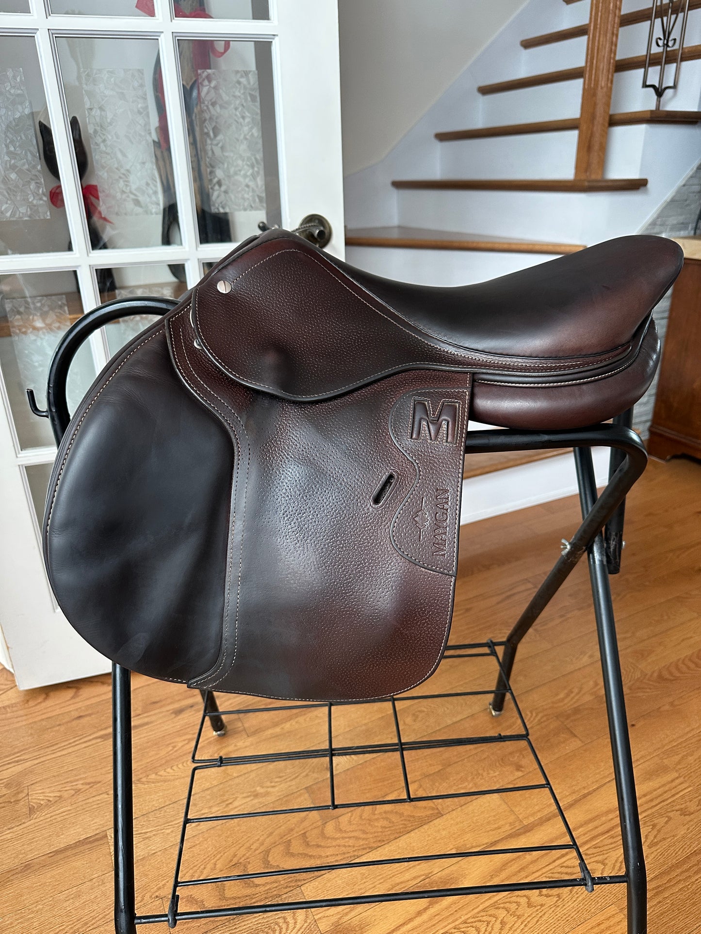 (SOLD) Use Saddle MAYGAN 18"