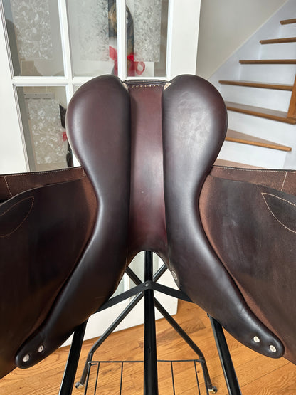 (SOLD) Use Saddle MAYGAN 18"